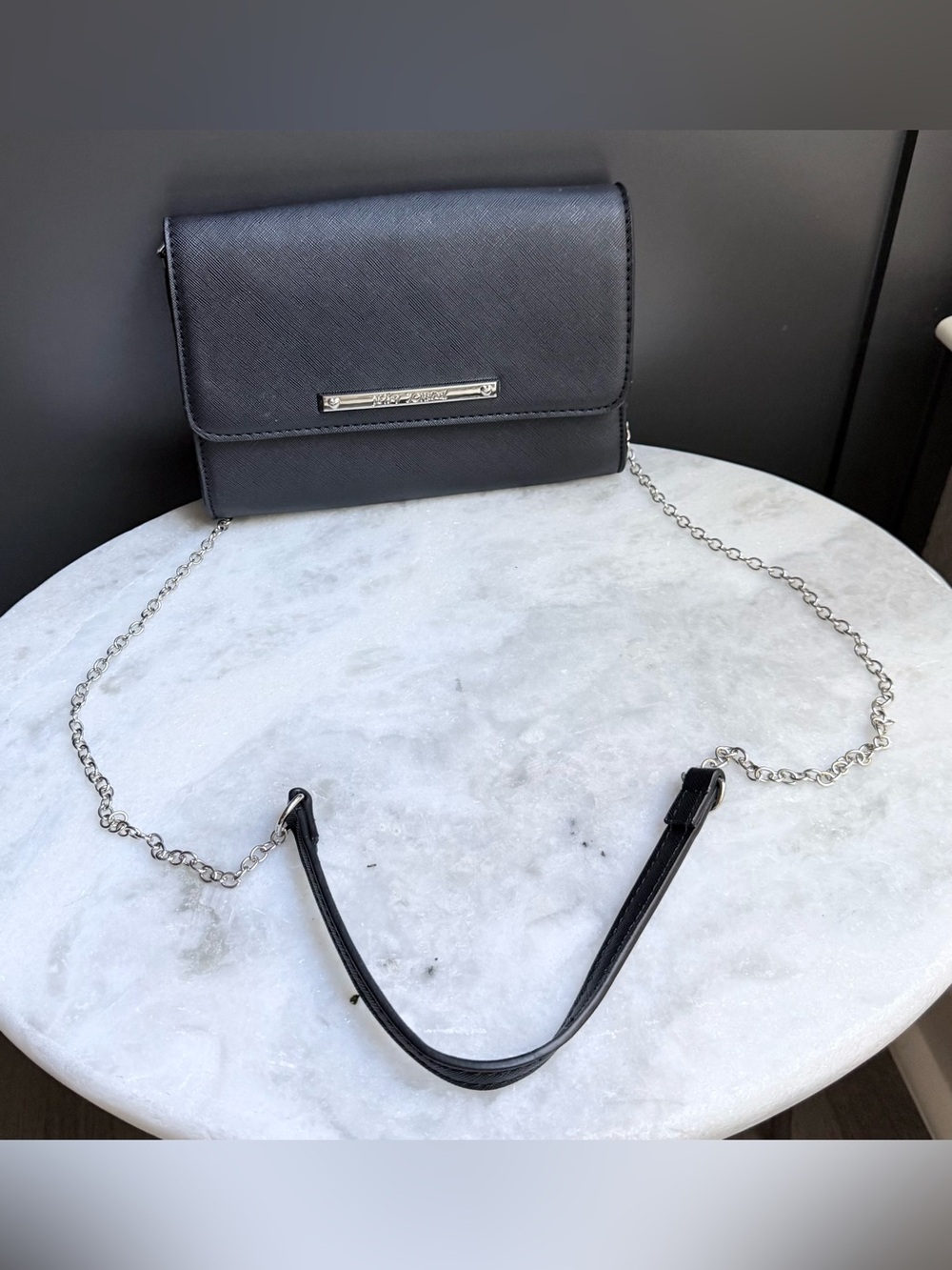 Betsey Johnson crossbody wallet on chain (WOC) clutch 🖤